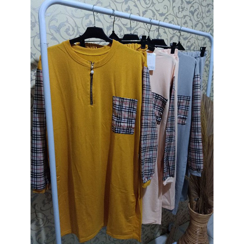 SET CELANA THERESIA MOTIF BURBERRY / SET CELANA JUMBO