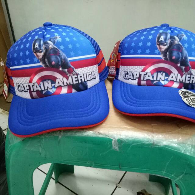 Topi kqpten amerika