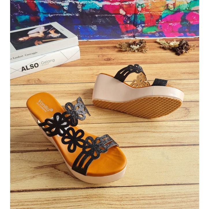 ABBUSHOES Ph 18 wedges laser sol karet febby 7cm