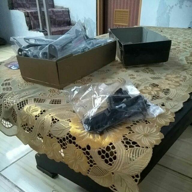 Grendel 4 Selot Pintu Hitam