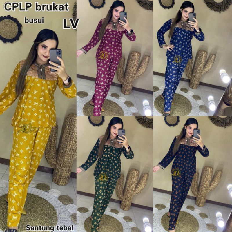 SETELAH RENDA LENGAN PANJANG BAHAN SANTUNG TEBAL RESLETING DEPAN