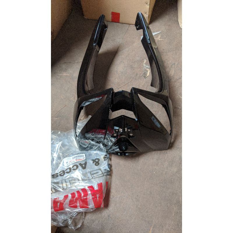 Tameng tebeng sayap depan Vega RR Vega rr hitam ori ygp