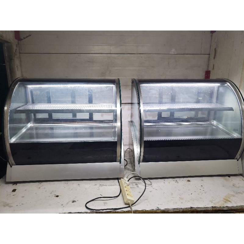 counter showcase cake(kue)