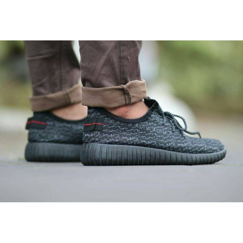 Sepatu Adidas Yezzy Import Premium Putih Vietnam Sneakers Man Women Running Jogging Senam Hadiah