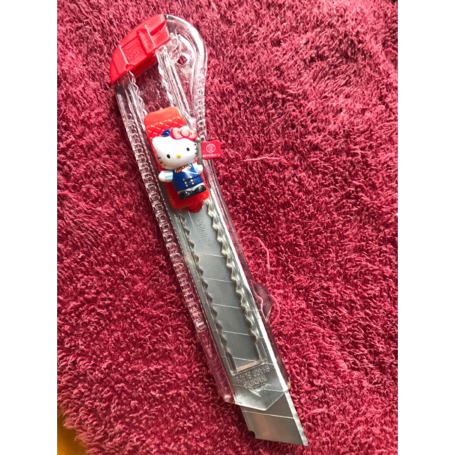 

CUTTER HELLO KITTY