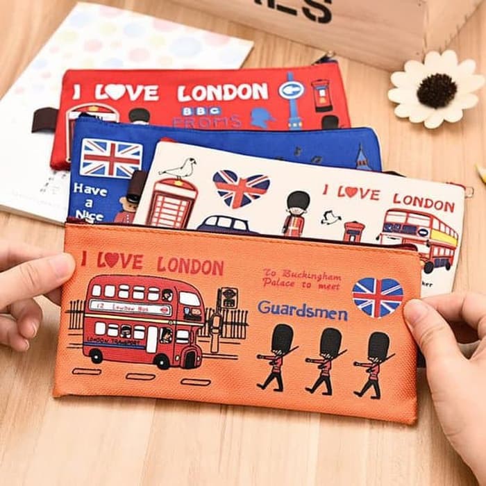 

KP001 - Kotak Pensil Kain Motif London- London Pencil Case