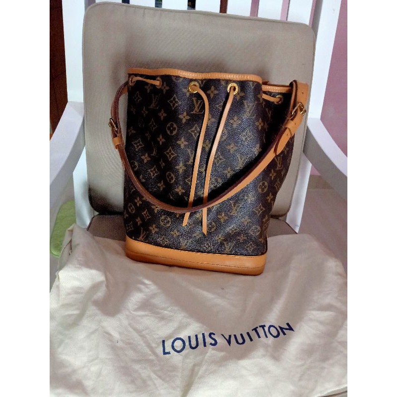 LV Noe Vintage 90