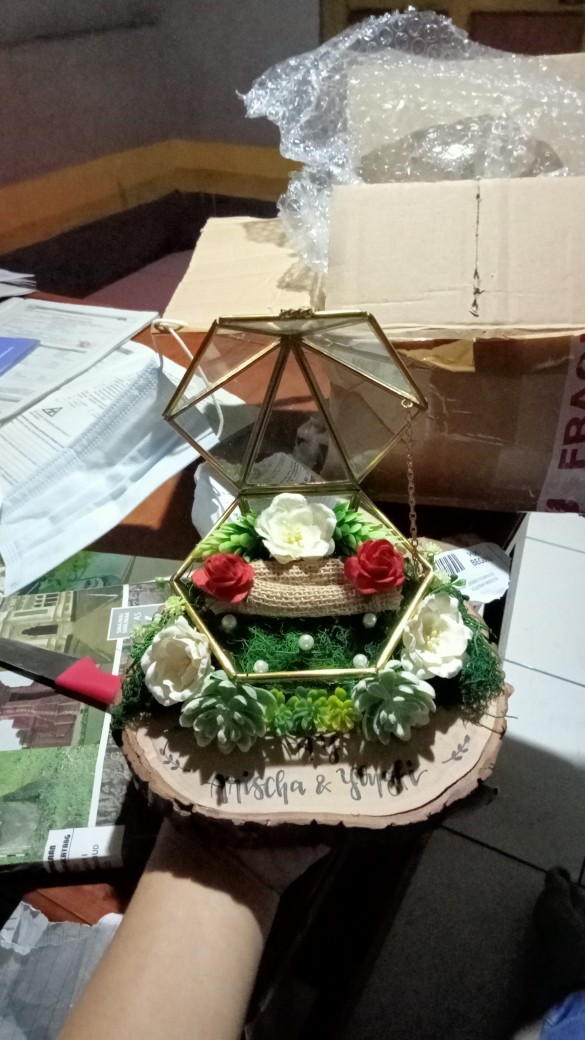 Ring Box / Ring Bearere Terrarium Gold