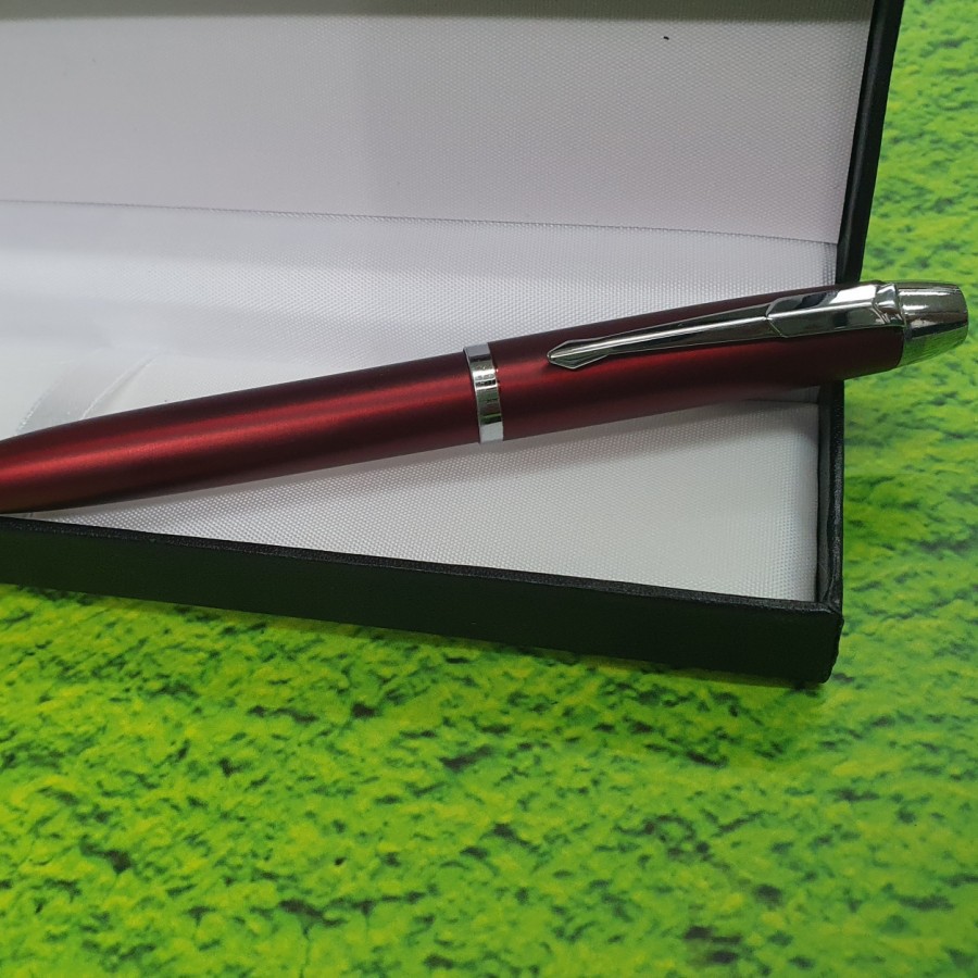 

PS-Pulpen Promosi Eksklusif Red Klip Silver Body Matte Free Grafir Nama