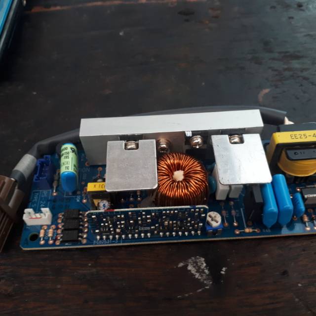 Ballast proyektor toshiba