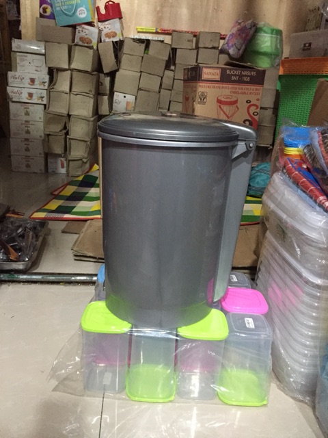 Tempat Sampah Injek + Ember Shinpo-SIP 840 L