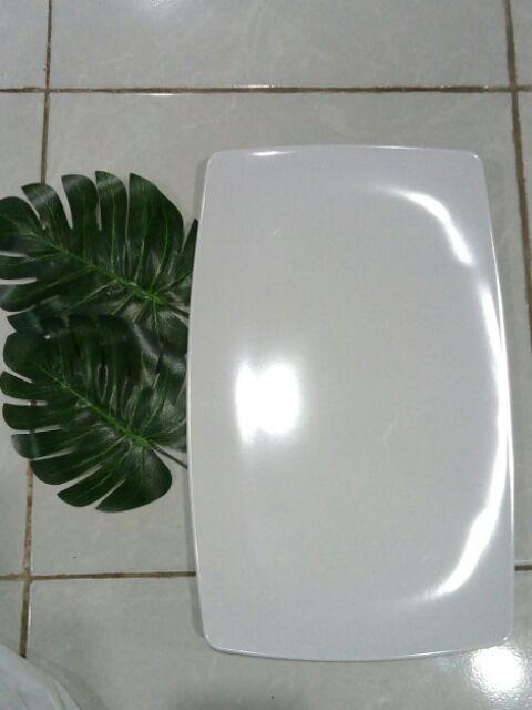 Piring Saji Melamin Persegi Panjang Hoover 3116p