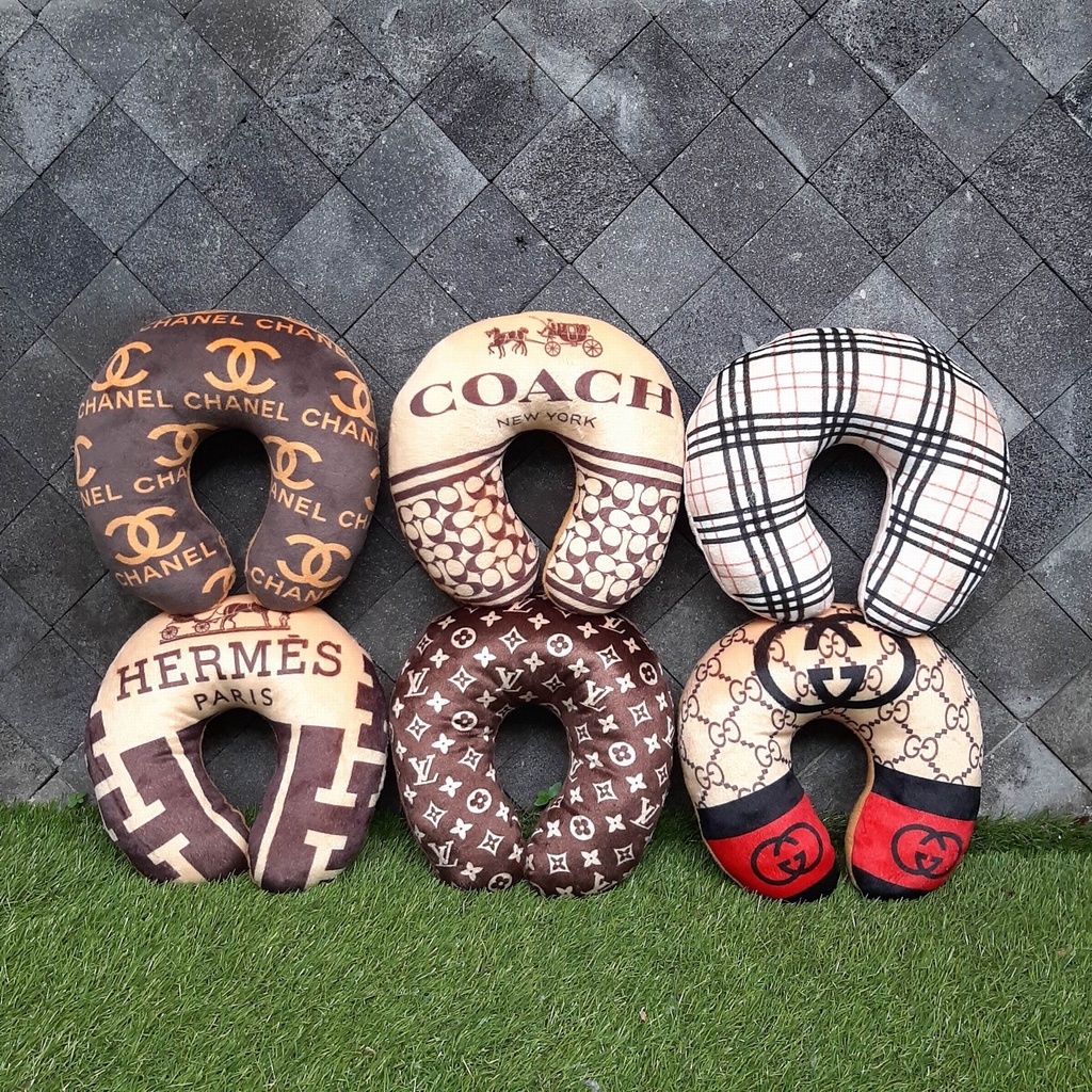 Bantal Leher merk merek  Tas Branded