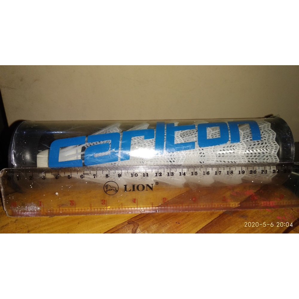 shuttlecock kok bulutangkis badminton label Carlton plastik nylon