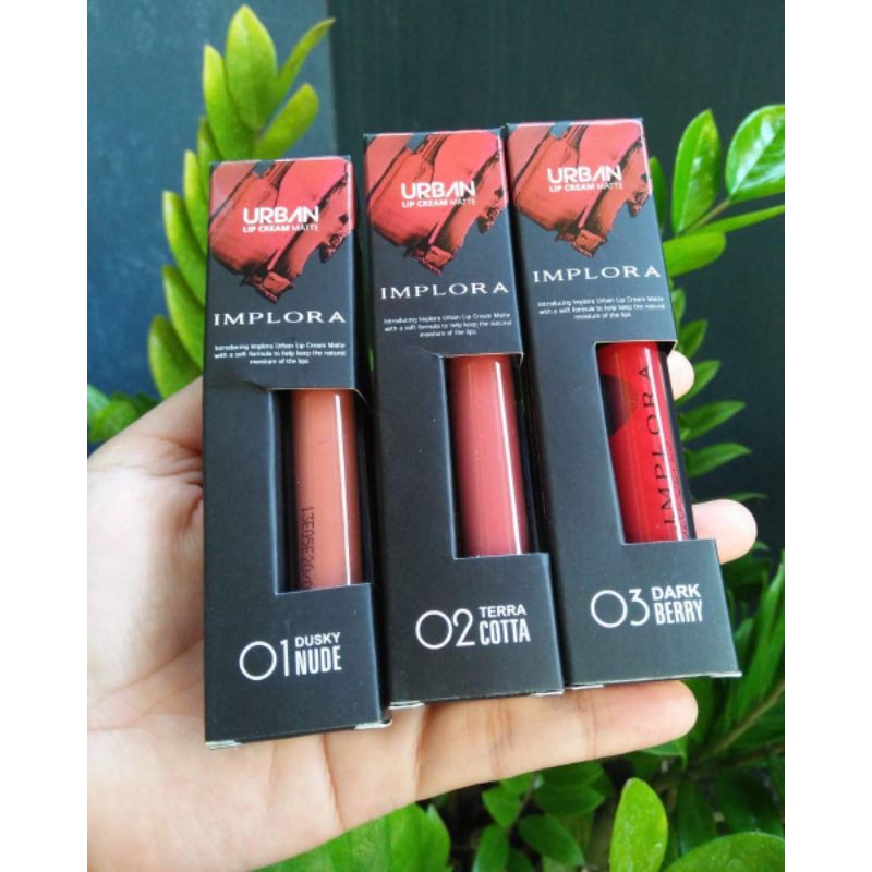 READY LIPSTIK / LIPCREAM  IMPLORA  NO 1.NO 2.NO3