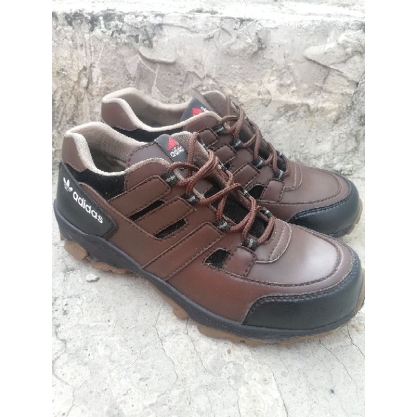 sepatu adidas safety hiking safety