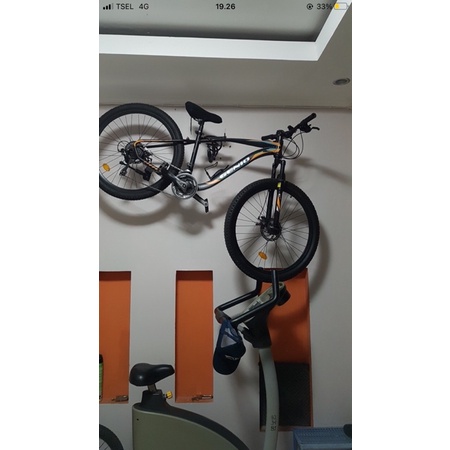 Gantungan sepeda di dinding || HANGER BIKE || HIASAN DI DINDING || HEMAT TEMPAT |