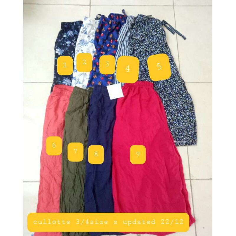 Uniqlo cullotes relaco.  Celana kulot wanita.  Branded-4