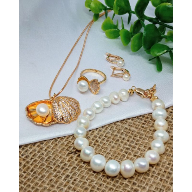 1 SET MUTIARA AIR TAWAR BERSERTIFIKAT, 1 SET MUTIARA LOMBOK