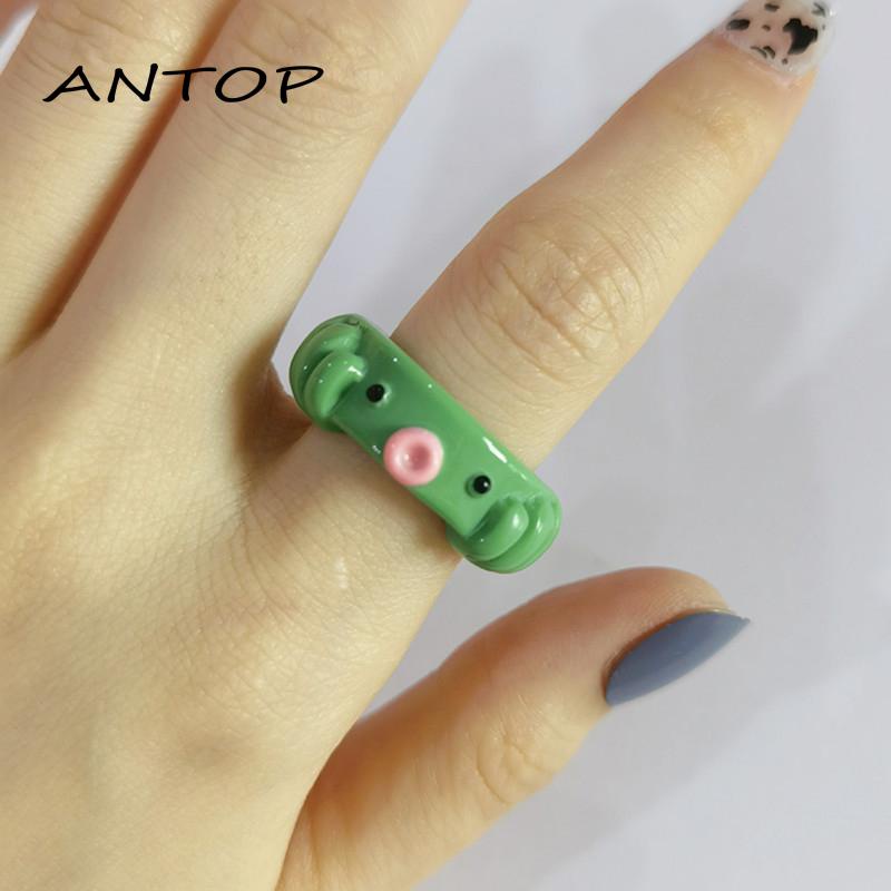 Cincin Bentuk Gurita Bahan Resin Warna Permen Untuk Wanita