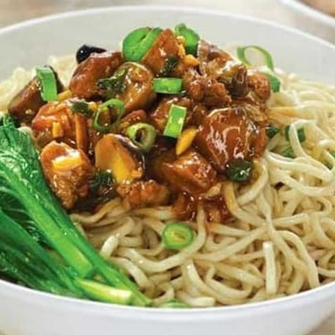 

Terlaris# Bakmi Telor Mentah Ukuran 1.25 Mm Lurus Bulat