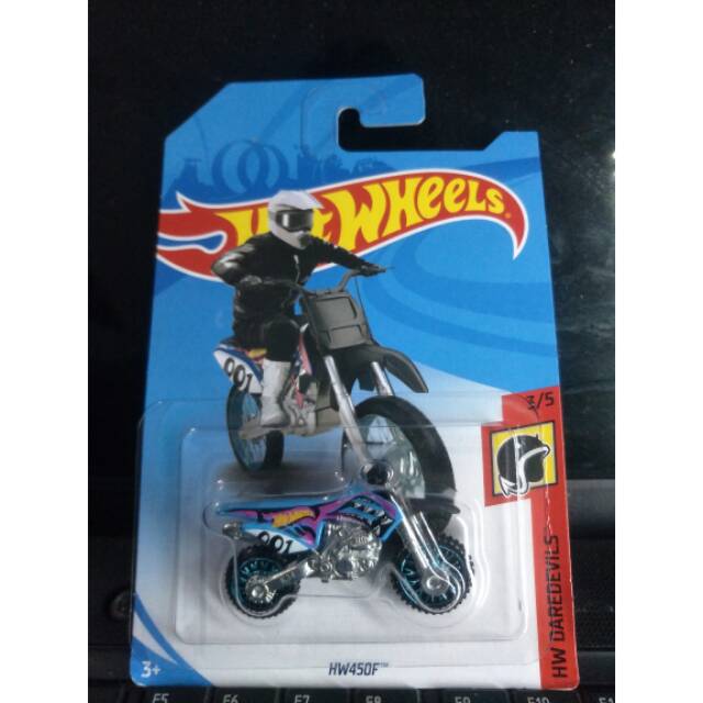 hot wheels moto