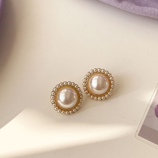 Anting Tusuk Model Pita Dengan Mutiara Untuk Wanita