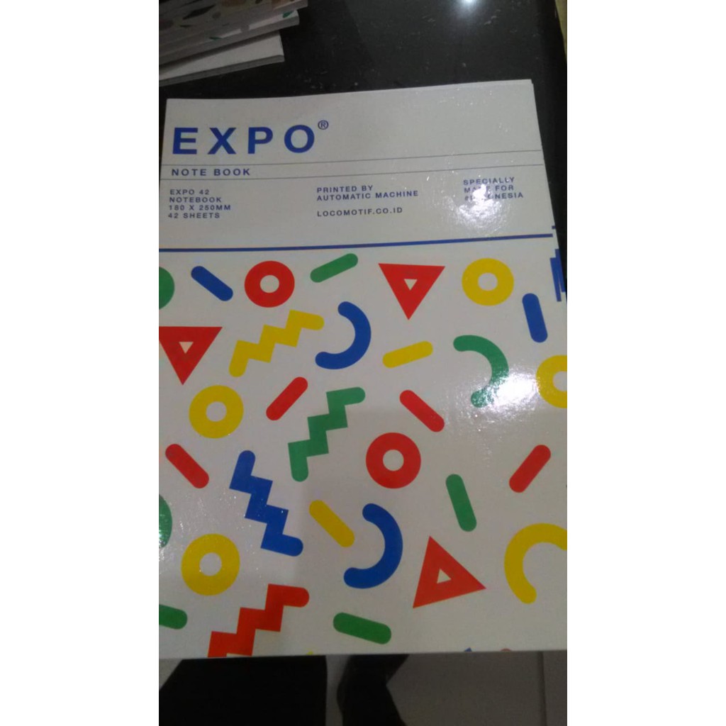 BUKU TULIS BOXY LOCOMOTIF 42 LEMBAR CAMPUS WARNA MOTIF BERGARIS LUSIN ECER GROSIR EXPO NOTEBOOK-Geometry 1