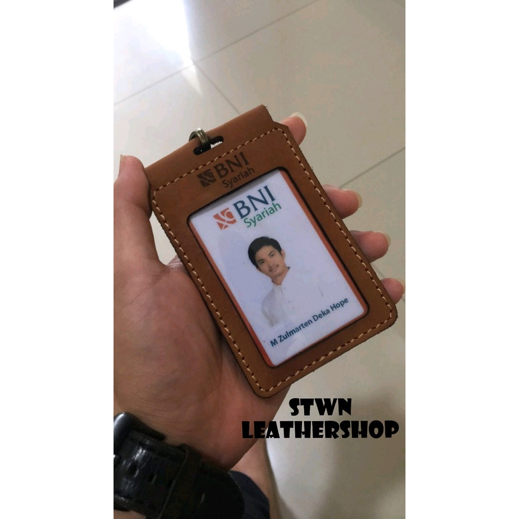 

id card name tag holder kulit custom nama dan logo