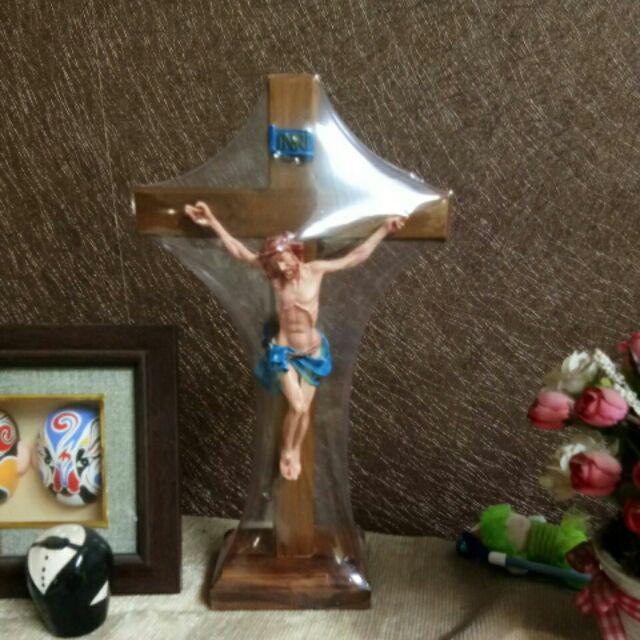 Salib Duduk Katolik Kayu Jati Yesus Dua Sisi 30cm