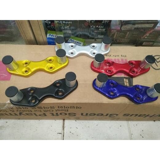 Terlaris dudukan stang jepit vixion/verza/megapro/cb lama /scorpio dll