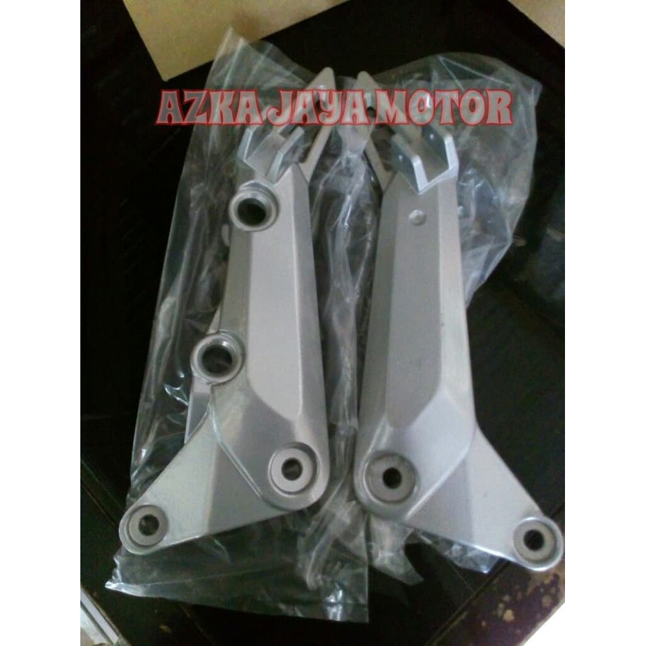 Dudukan Footstep Belakang Suzuki Smash