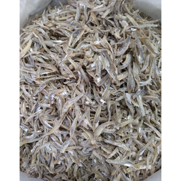 

Teri belah kupas Bilis kupas 500gr tidak asin asli hasil kelong perorangan lokal , tanjung pinang.
