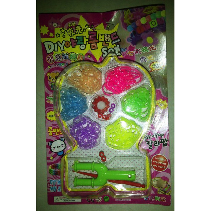 

DIY Rainbow Loom Bands Apel 1 Set Souvenir Hadiah Ulang Tahun Gift Kerajinan Colour Colourfull Kado