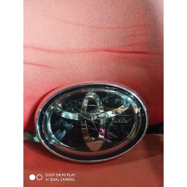 EMBLEM FORTUNER VRZ ORIGINAL