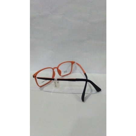 Eighteen Unisex Full Frame Kacamata Tipe 7017