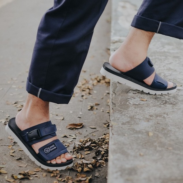 Halu Navy | Sendal Kasual Casual Original Strap Pria Sandal Footwear Ori | FORIND Local Goods