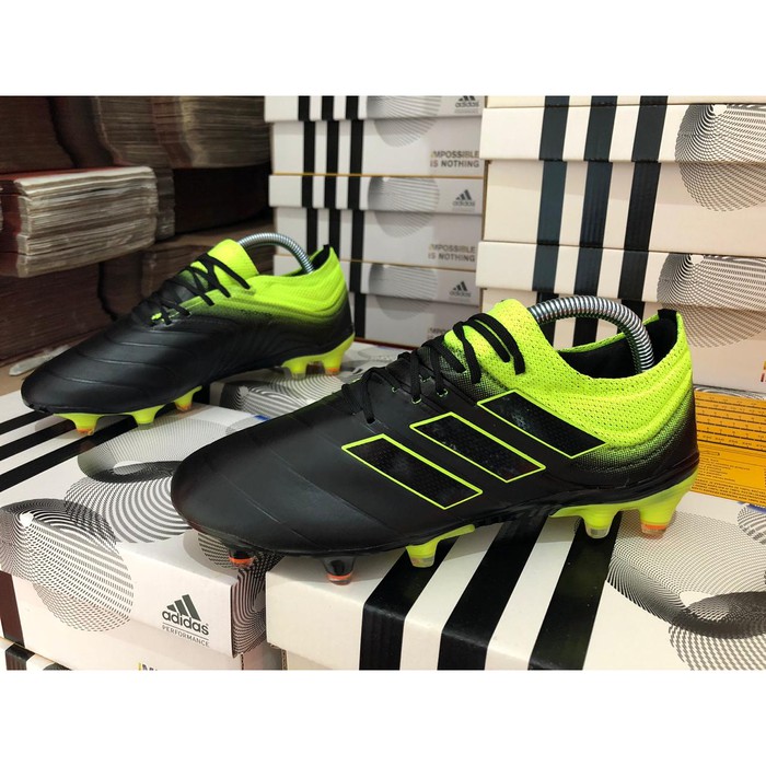 Soccer Adidas Copa 19.1 FG - Core Black Solar Yellow
