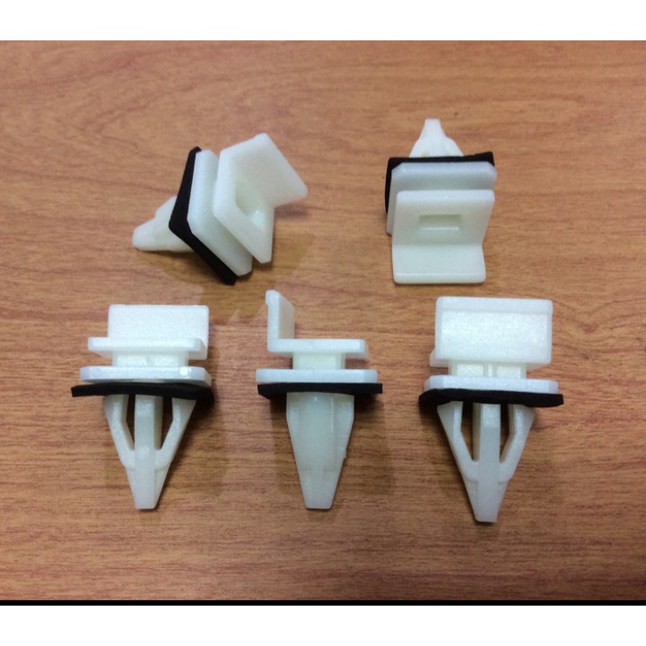 KLIP KANCING MOULDING MOBIL HONDA 91513-SM4-000 ( DMG ) 2 PCS