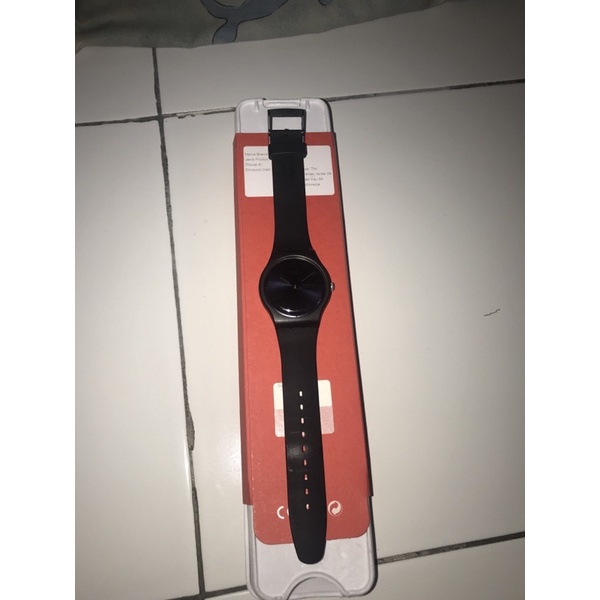 Jam Tangan Pria Swatch SUOB702 bekas (second)