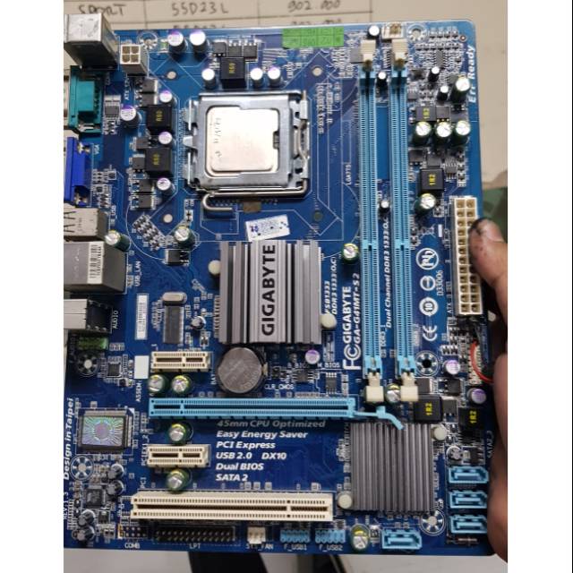 Motherboard Gigabyte G41 LGA775 DDR3 plus Core2Duo E8400