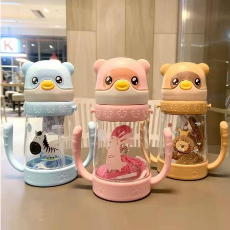 Botol Minum Pegangan Anak Bentuk Bebek Pinguin