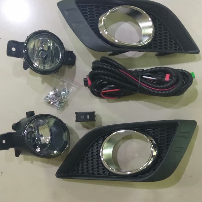 foglamp bumper depan lampu sorot kabut MOBIL nissan grand livina TAHUN 2014 MODEL ORISINIL