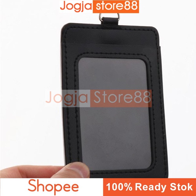 

Kantung Holder Kartu Nama | Material PU Leather 2 Slot 11 x 7.2 cm - Black