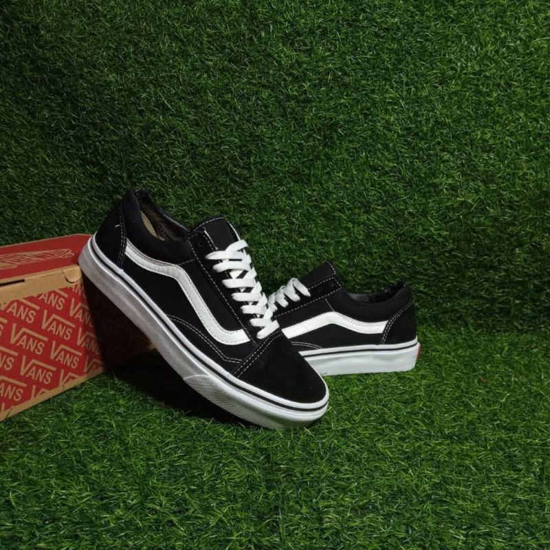 Jual Vans Old Skool Classic Black White Import | Shopee Indonesia