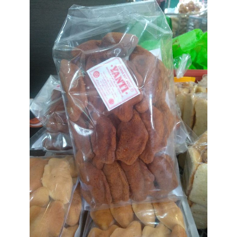 

Kue Bolu Ikan Gula Aren
