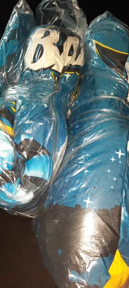 Bantal Guling Isi Full Busa Inoac Dengan Cover Katun Micro Motif Karakter Dewasa