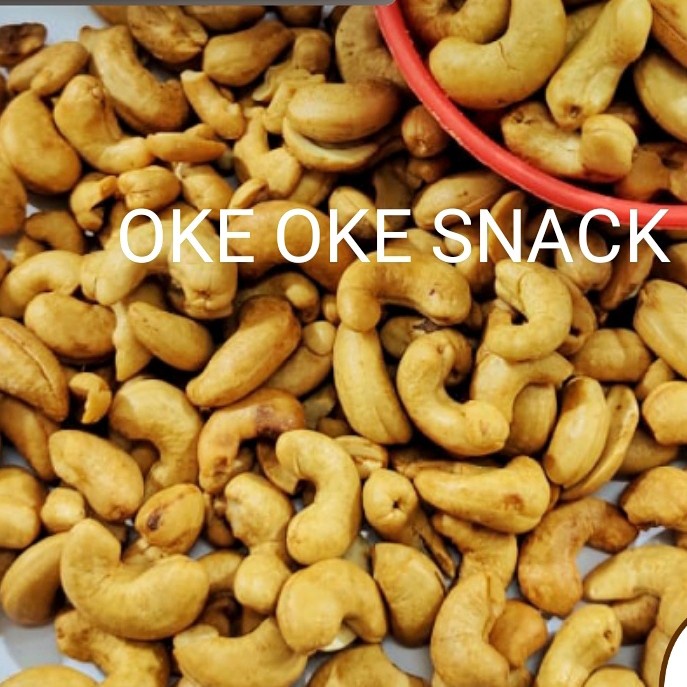 

504Oekh Kacang Mede Super Original Panggang / Roasted Cashew 500 Gram 6J4727iyfi