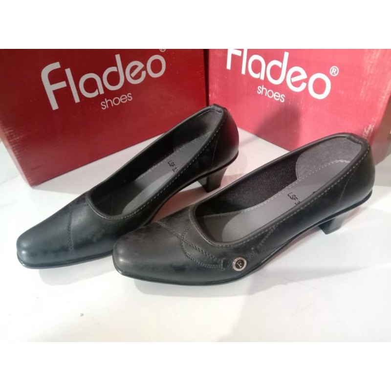 Sepatu kerja wanita LSF32-2 Merk Fladeo