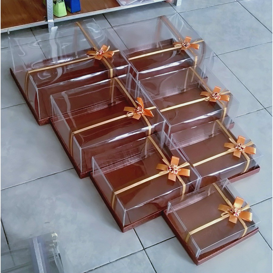 KOTAK HANTARAN/SESERAHAN 1 SET ISI 7 PCS TILE PITA